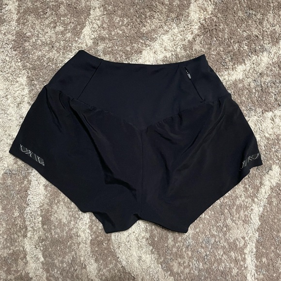 Gym Shark flare shorts - Picture 1 of 2